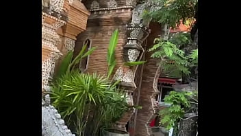 Do you like how this temple looks wow thailand has so much to offer the amazing temples are truly a sight to beh