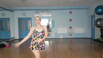 Kizomba lady style bellydancer diva darina