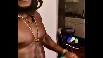 Mrbigdthomas swinging dick before a collab