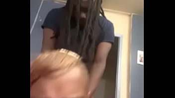 The littyman starburst show litty bust a quick nut in star