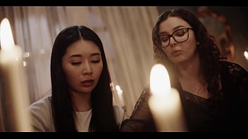 Nerdy vampire leana lovings bites rikako katayama asian babe transforms into pussy craving lesbian