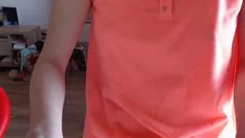 Slut evelyn8 flashing ass on web sex