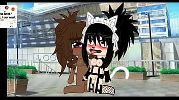 Una ragazza gacha mentre si masturba con un righello si fa inculare con un dildo a doppia estremità da una ragazza che passava di lì