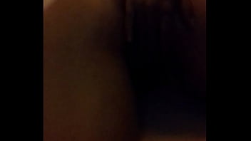 Putinha se tocando depois do sexo