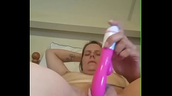 Dutch hottie quaroes cums hard showing her soaked pussy in stunning detail Dutch hottie quaroes cums hard showing her soaked pussy in stunning detail