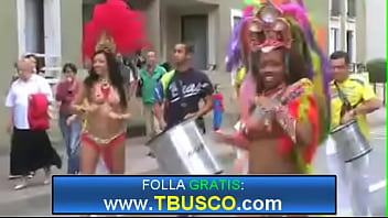 Las bailarinas mas cachondas del carnaval Las bailarinas mas cachondas del carnaval