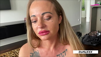 Bitch is doing hand job