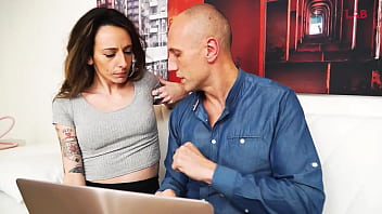 I wanna fuck an engineer with lusty gemma bones who wants her ass destroyed