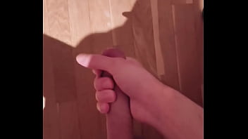 Dos semanas sin correrme hacen que mi polla explote