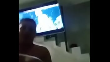 Prima cachonda quiere muy muy duro