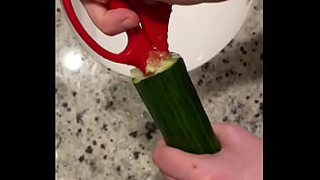 Stupid man fucks zucchini