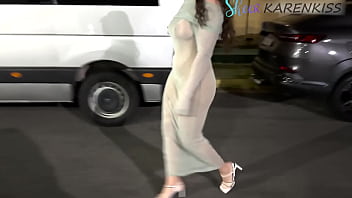 Paguei um boquete para o manobrista no estacionamento da festa na frente do corno karenkiss