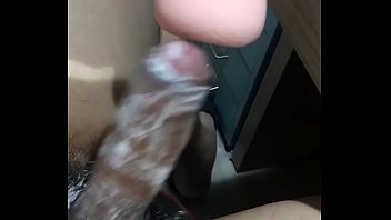 情人節沒得幹只好 幹玩具 thumbnail