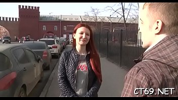 The erected and thick knob makes muff start squelching