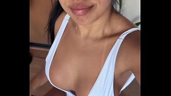 Me faz companhia no meu aeróbico matinal gostaram do meu maiô safadinho