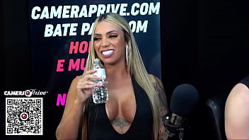 Eu dando para meu cunhado