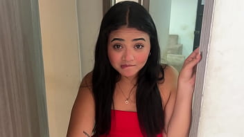 Hermanastro puedo lamer tu verga