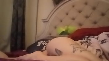 Nodia shake that ass