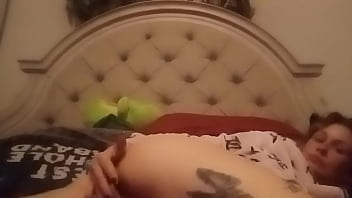 Nodia shake that ass