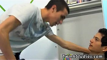 Young Gay Boys Fuck Giovanni Lovell Is Snooping Around Conner thumbnail
