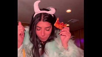 I’m actually a pizza eating monster disguised as a hot girl thanks for the invite party ajonesxxx