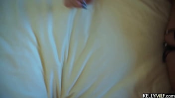 Hanging out next to an empty beach gets my horny juices flowing time to take care of my needs