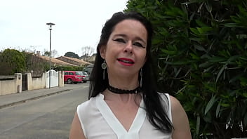 Les plaisirs de plus en plus fous de shanna