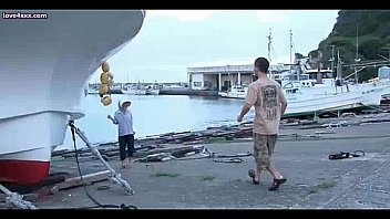 Asian teenie gives blowjob and gets laid