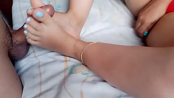 Latina cachonda hace paja sexy