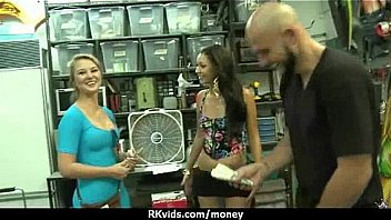 Amateur has sex for some quick cash 13