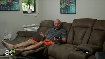 Free ghostface halloween sloppy handjob 1of3