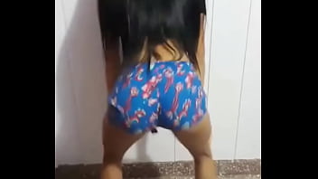 Baila la putita