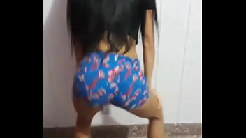 Baila la putita