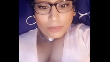 Crystal bedase playing with her tits