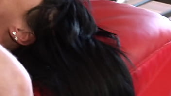 Mahina zaltana is a cougar ready to strike