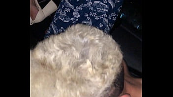 Chupei a bucetuda até gozar na boca