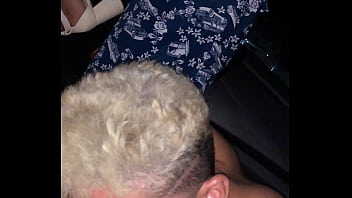 Chupei a bucetuda até gozar na boca