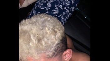 Chupei a bucetuda até gozar na boca