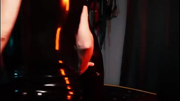 1000 follower on insta we’re preparing ourselves to show you more of our rubber world #latex #latexqueen #latexlife #l