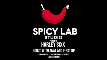 Harley sixx try first dp Harley sixx try first dp