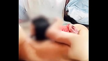 Me cojo a la vecina chismosa de la calle