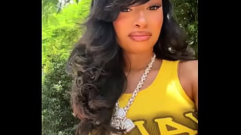 Just saying hi to thee hotties