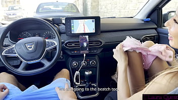 Beach trip ended up swallowing cum in the car