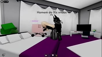 Loira grande foi fodida brincando com o homem do xis vridos aprendendo a liçao no grande brookhaven pornblox