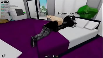 Loira grande foi fodida brincando com o homem do xis vridos aprendendo a liçao no grande brookhaven pornblox