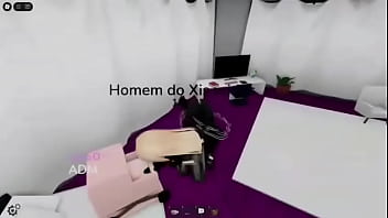 Loira grande foi fodida brincando com o homem do xis vridos aprendendo a liçao no grande brookhaven pornblox