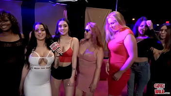 Zoe does it without the stripper