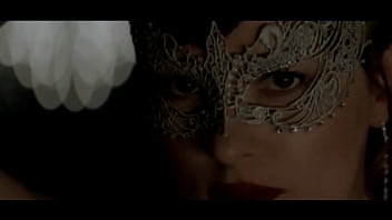 Nuazinha na cama sem lembrar de nada