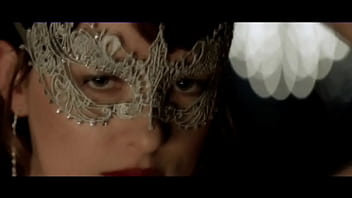 Nuazinha na cama sem lembrar de nada