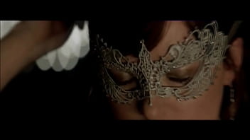 Nuazinha na cama sem lembrar de nada